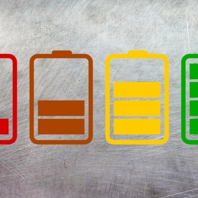 Környezetbarát akkumulátor faalapú hulladékból?