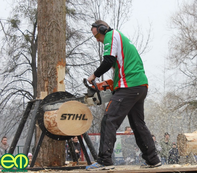 Így vágták a fát a STIHL Timbersports magyar versenyzői Tatán (+Videók, képek)