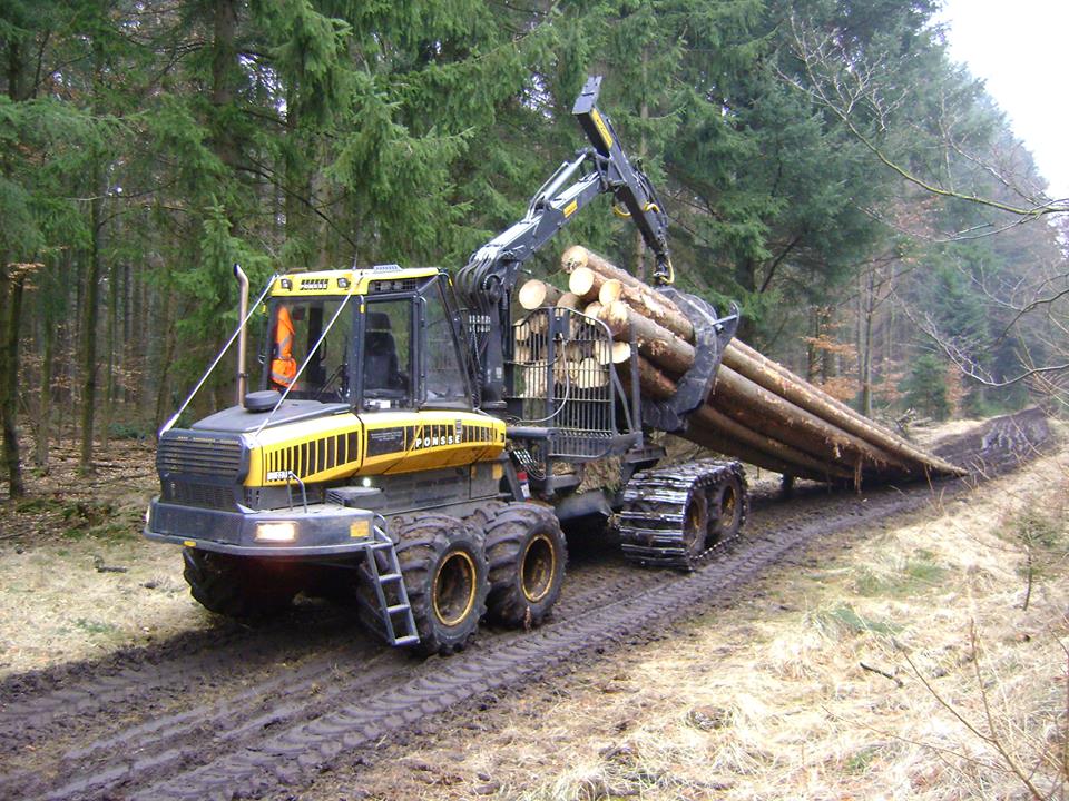Erdészeti géptámogatás - Augusztus 1-től beadhatók a kifizetési kérelmek