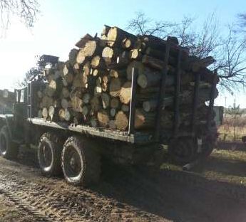 Erdészeti Ural és Kraz teherautó a Traktorhúzó Versenyen Hajdúböszörményben (+Videók)