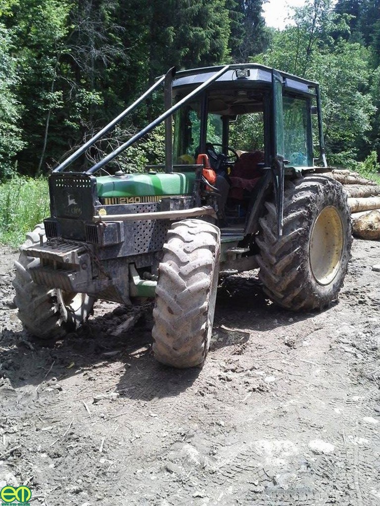 Tankó Szabi - John Deere erdészeti traktor
