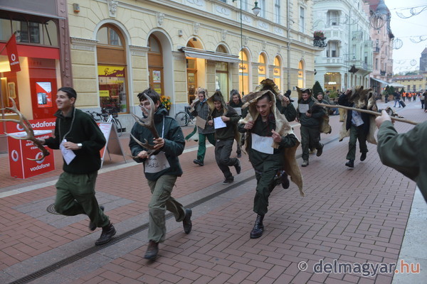Hagyományos erdészavatót tartottak Szeged utcáin (+KÉPEK)