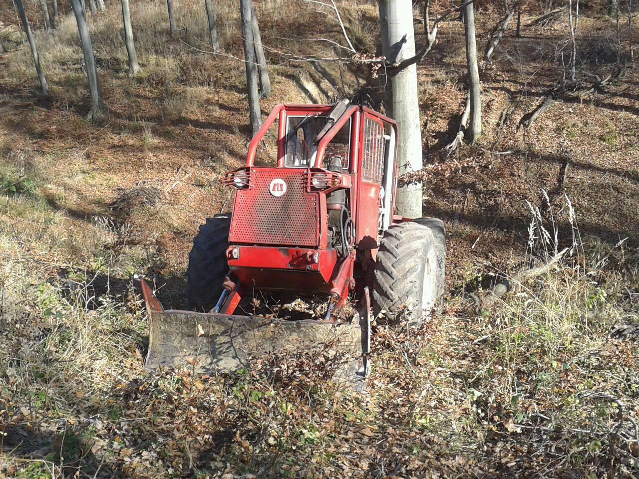 Illetékmentessé válik a mezőgazdasági és erdészeti gépkezelői jogosítvány kiváltása