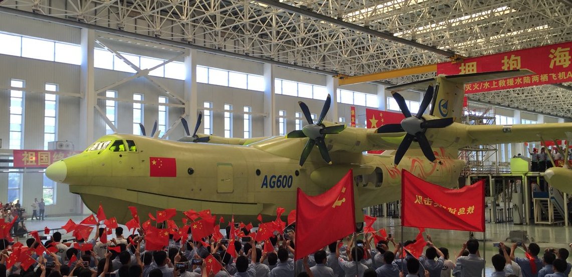 A világ legnagyobb kétéltű repülőgépe készült el Kínában - Erdőtüzet fog oltani
