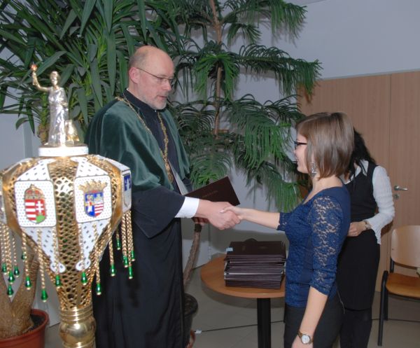 Diplomát osztottak az Erdőmérnöki Karon Sopronban