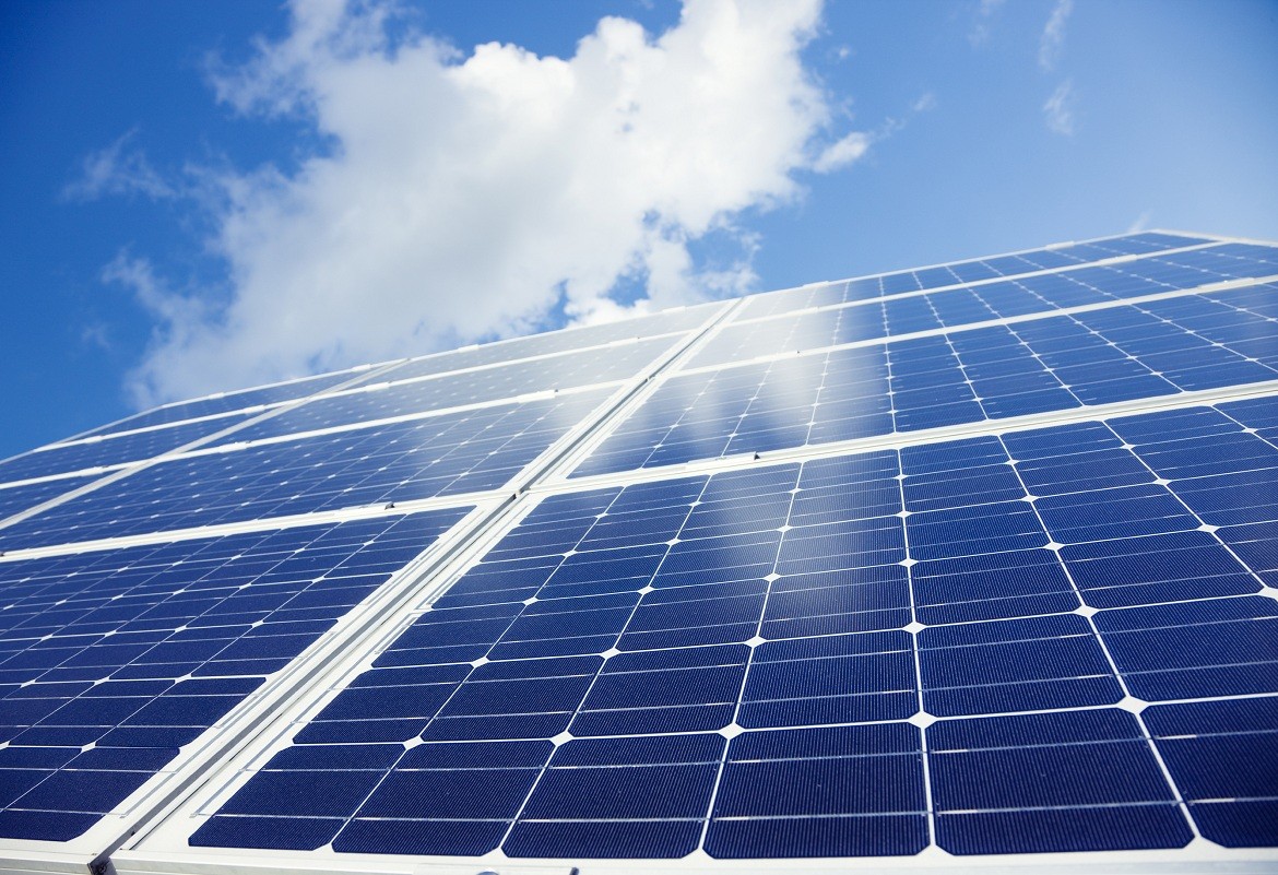 Év végére napelemes rendszerekből nyerik az energiát a Soproni Egyetem épületei