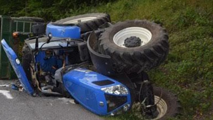 Fahordás közben nyomta halálra a traktor az 52 éves férfit Felvidéken