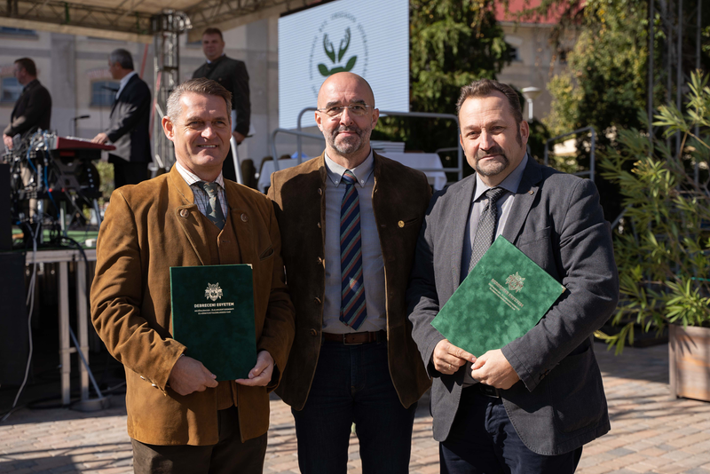 Az erdőkért és vadgazdálkodásért kötött megállapodást a Debreceni Egyetem és a Nyírerdő