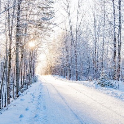 Narancs riasztás lépett életbe a hófúvás miatt