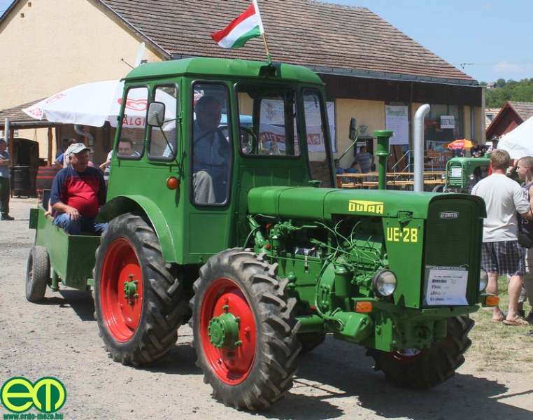 csafordi_veteran_traktor65