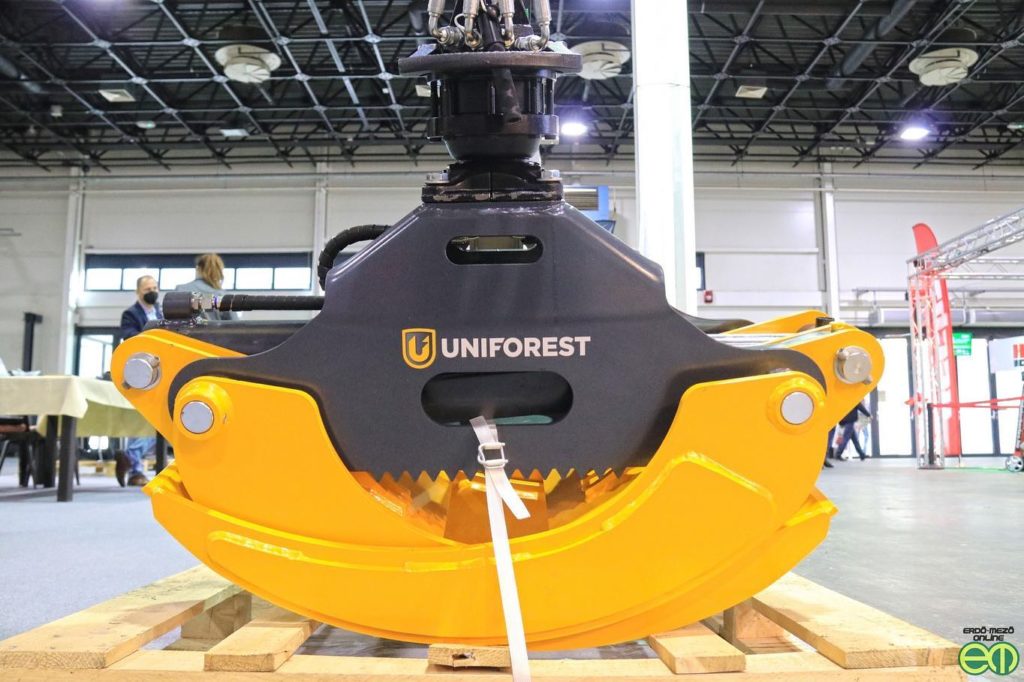 uniforest_2